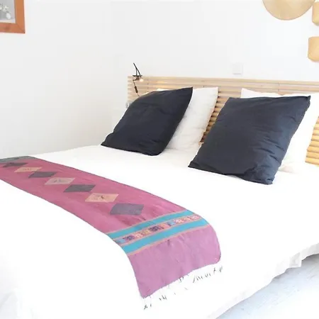 Neuf Avec Terrasse, Proche Vieux Port Et Gare, 3 Pieces, 6 Couchages - La Rochelle - Fr-1-246-111 *